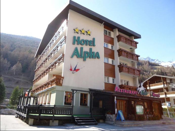 Hotel Alpha Saas-Grund Eksteriør bilde