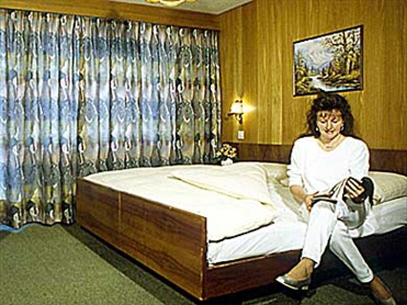 Hotel Alpha Saas-Grund Eksteriør bilde