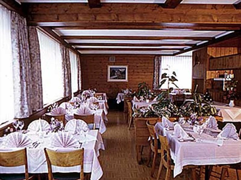 Hotel Alpha Saas-Grund Eksteriør bilde